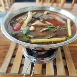 ต้มแซ่บกระดูกหมูอ่อน