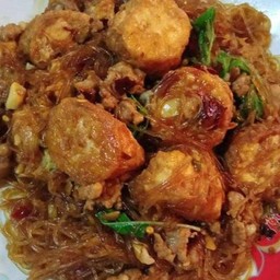 วุ้นเส้นเต้าหู้หมูสับราดข้าว