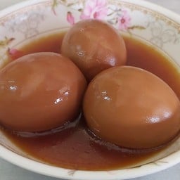 ไข่พะโล้ 3 ฟอง