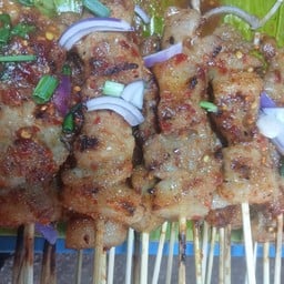 หมูย่างจิ้มแจ๋วสารคาม