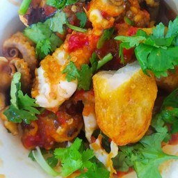 หมึกย่าง KING SQUID ราชาปลาหมึก(เจ้าเก่า)ย่างด้วยเตาถ่านหอมๆ