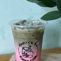 มัทฉะสตอเบอร์รี่นมสด