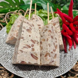 หมูยอหนังนึ่งไม้