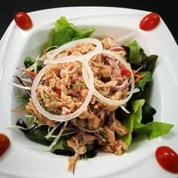สลัดยำทูน่า Spicy Salad
