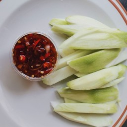 มะม่วงเดือนเก้า-น้ำปลาหวานกุ้งแห้ง
