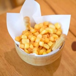 เฟรนฟรายลูกเต๋าเขย่าผง