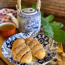 ปังเวียดราดน้ำสูตรต้นตำรับ (2 ชิ้น)