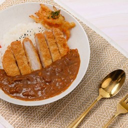 ข้าวแกงกะหรี่หมูทอด