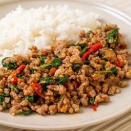 [อร่อยซ่ากับโค้ก] ข้าวกะเพราหมูสับ +  โค้ก ออริจินัล (ขวด) +น้ำแข็ง