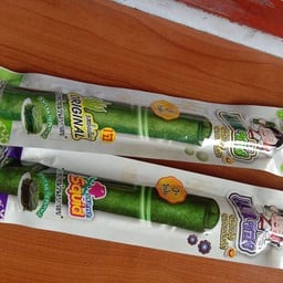 สาหร่ายม้วนอบกรอบ ชิ้นละ