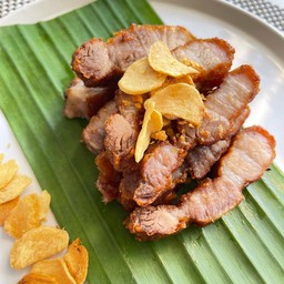 หมูสามชั้นทอดน้ำปลา 1 ขีด