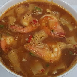 แกงส้มหน้อไม้ดองกุ้ง