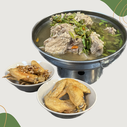 ปีกไก่ทอด x เล้งแซ่บ