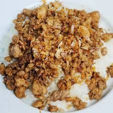 เนื้อสับกระเทียมพริกไทยราดข้าว