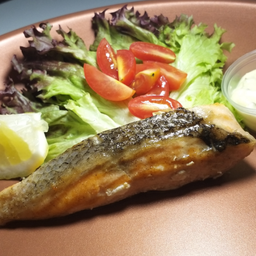 สเต็กปลาแซลมอล