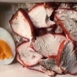 ข้าวหมูแดงล้วน