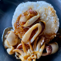 หมึกกระเทียม