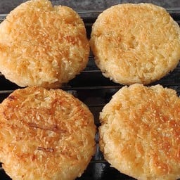 ข้าวจี่ 1 ชิ้น