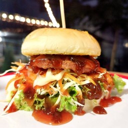 เบอร์เกอร์เนื้อ