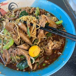 อีหวึ่ง เตี๋ยวไก่ตุ๋นมะระ พัฒนาชนบท 3