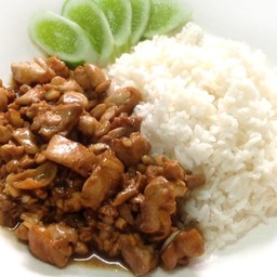 ข้าวไก่กระเทียม