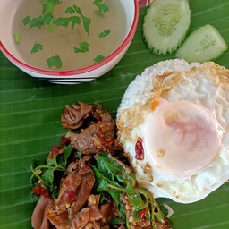 ร้านโคตรกระเพรา เมืองตาก ตาก