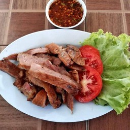 คอหมูย่าง