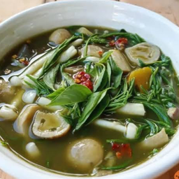 แกงเห็ดรวม