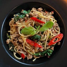 Hanif Bakery House (Halal) ประชาอุทิศ