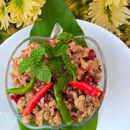 ข้าวน้ำพริกหมูสับ  +  ไข่เจียว