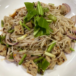 ยำขนมจีนหมูยอ