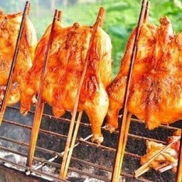 ไก่ย่างวิเชียรบุรี