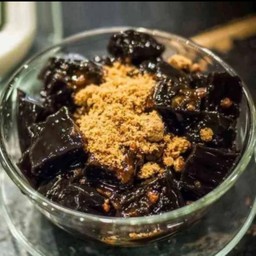 เฉาก๊วยน้ำตาลแดง