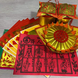 กระดาษไหว้เจ้าที่