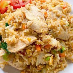 ข้าวผัดไก่