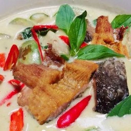 ปลาช่อนแดดเดียวแกงเขียวหวาน