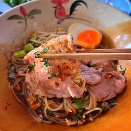 เกาเหลาหมูชาบูน้ำใส