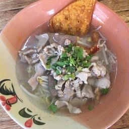 ก๋วยเตี๋ยวน้ำใส