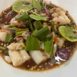 ยำไข่หมึกอาเจนติน่า