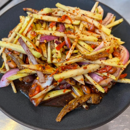 ยำมะม่วงปลากรอบ