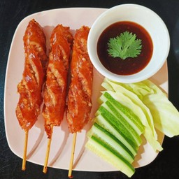 ไส้กรอกรมควันหนังกรอบ