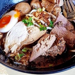 ก๋วยเตี๋ยวรู&coffee รูสะมิแล