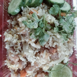 ข้าวผัดแหนม