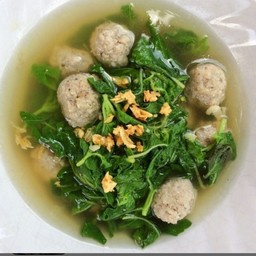 ต้มจืดกะเพรา