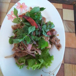 น้ำตกหมูย่าง