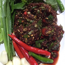 ก้อยเนื้อวัวสด