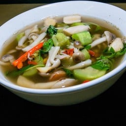 แกงเห็ดสามอย่าง