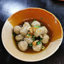 ลูกชิ้นหมู