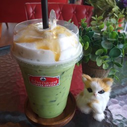 ชาเขียวคาราเมลเย็น