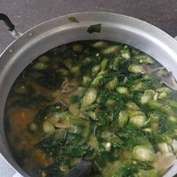 ข้าวแกงเจ๊นาง ตลาดสดศรีเมือง อาคาร8